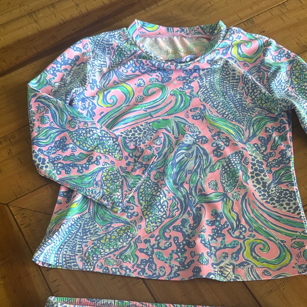 Lilly Pulitzer Pink and Blue Kids Swim Rashguard - Picture 5 of 9